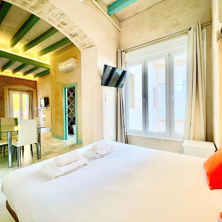 Click Triana Apartment Sevilla Kültér fotó